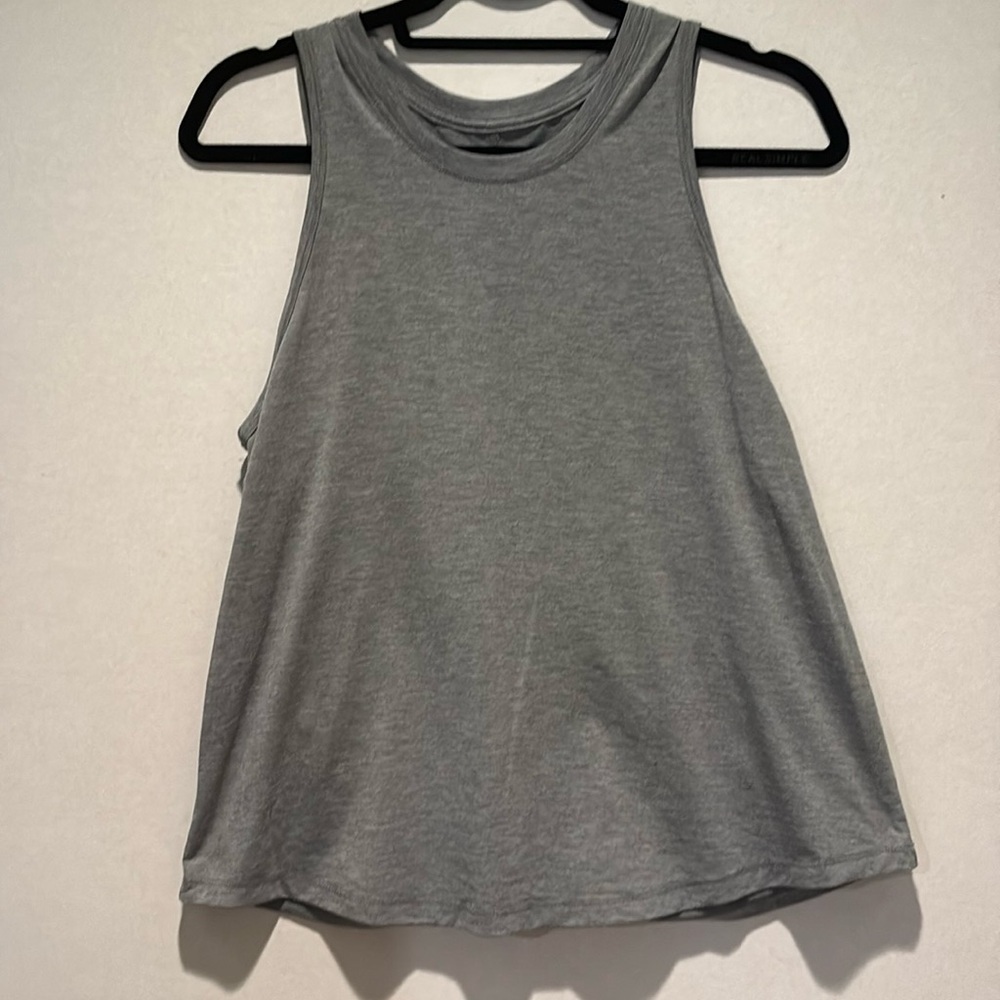 All in Motion women’s activewear tank top. Shirt, sleeveless Size XS. Gray. NWOT